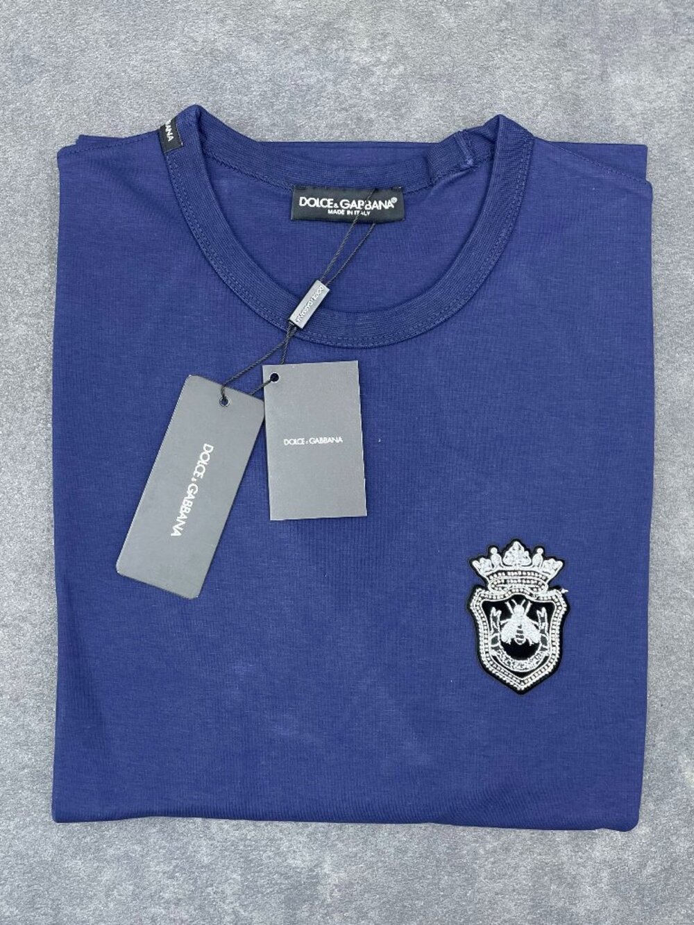 Dolce & Gabbana Men’s Blue Crest Logo T-Shirt- Size 50 (Large)